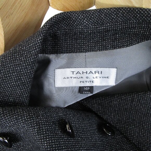 Tahari Womens Plus Size Petite Gray Tweed Skirt Suit 14P Formal Business Career - Picture 8 of 9